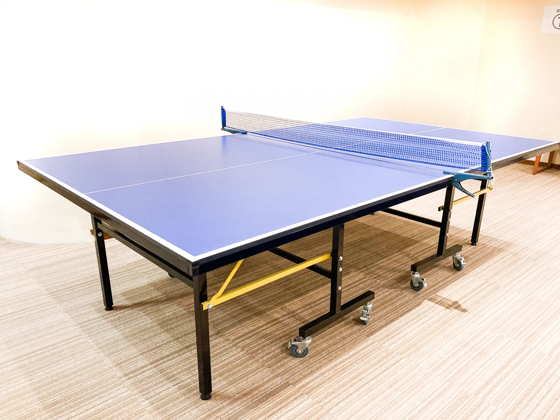 卓球台 国際規格よりやや小さめ