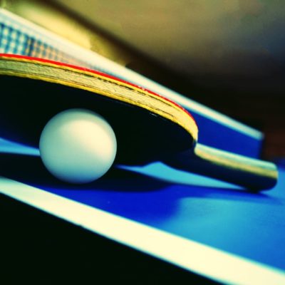 ラケットとピン球